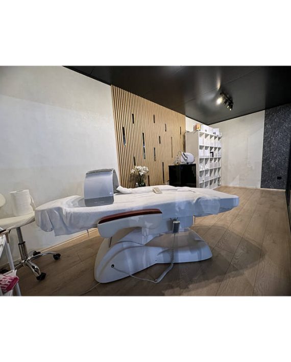 Mobilni kozmeticki salon Mobilni kozmeticki salon