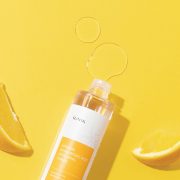 Regenerisuci toner sa hijaluronskom kiselinom i dodatkom vitamina (5) Regenerisuci toner sa hijaluronskom kiselinom i dodatkom vitamina (5)