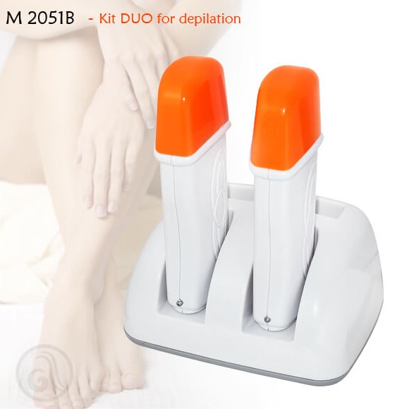 Set baza i dva aparata M2051B